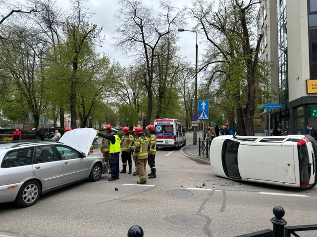 Groźnie wyglądające zdarzenie w centrum Ełku Groźnie wyglądające zdarzenie w centrum Ełku