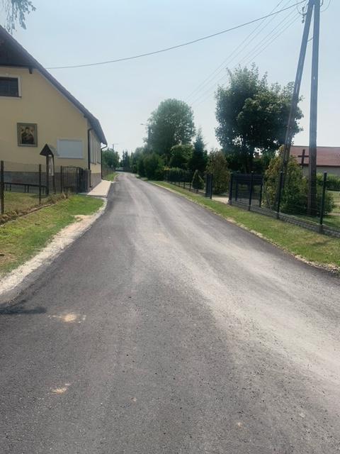 Wyremontowana droga w Chrzanowie Wyremontowana droga w Chrzanowie