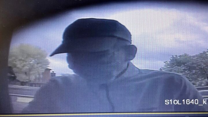 Poszukujemy mężczyzny ze zdjęć