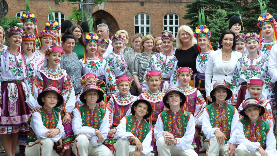 Pokaz tańców ukraińskich Pokaz tańców ukraińskich
