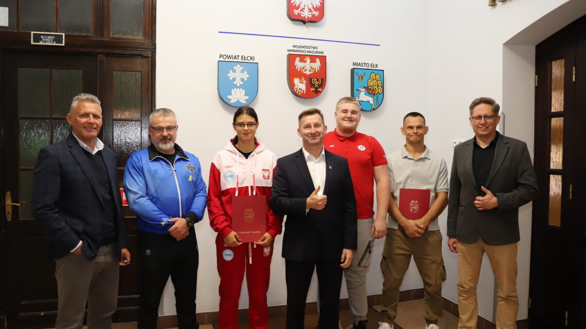 Ełccy sportowcy z nagrodami Ełccy sportowcy z nagrodami