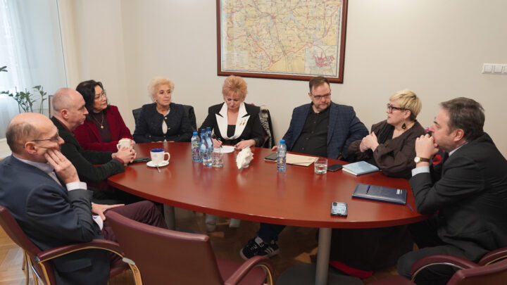 Spotkanie dotyczące przyszłości CIS-ów
