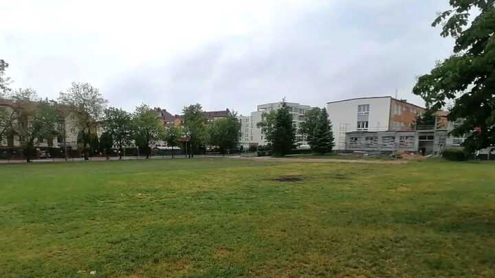 Przy Szkole Podstawowej nr 1 w Ełku powstanie nowa hala sportowa