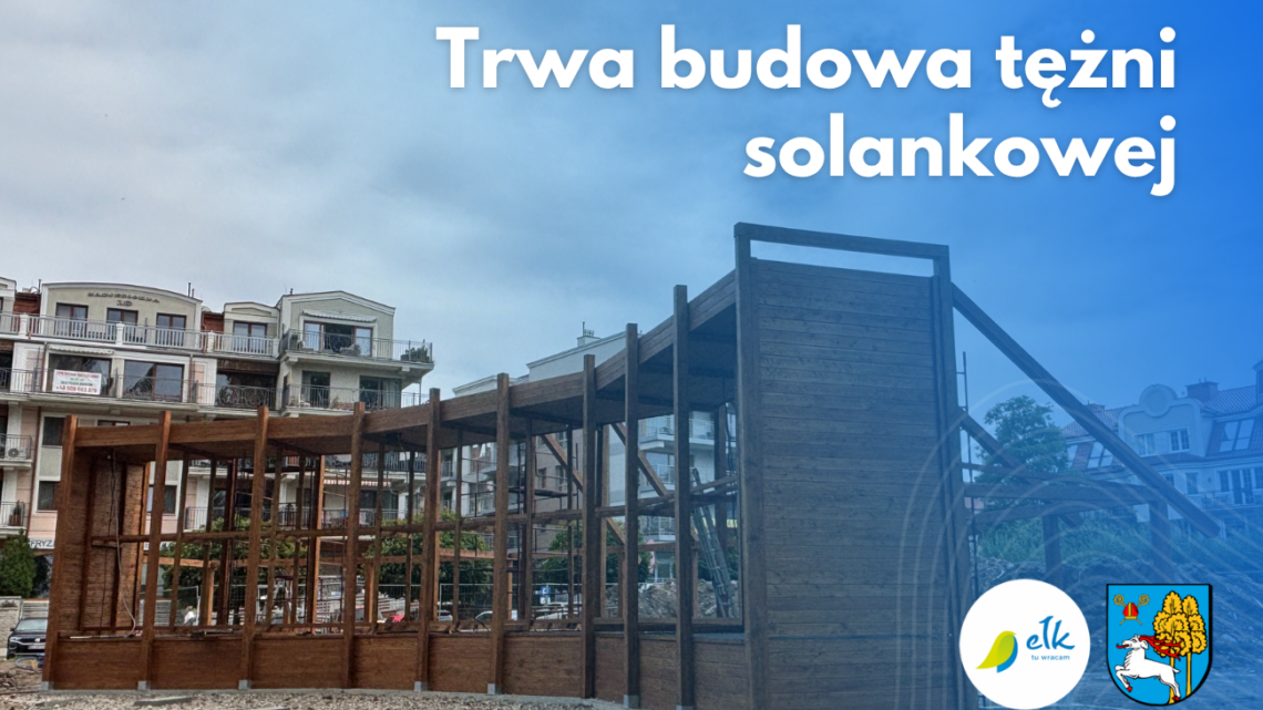 Trwają prace przy budowie tężni solankowej.